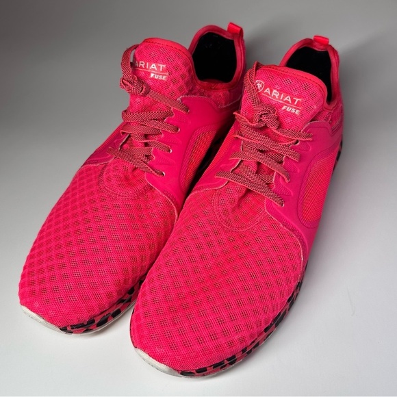 ARIAT Women's Shoes Sneakers Fuse Leopard Bright Pink Mobwife Sz 11 Workout Gym - Picture 2 of 11